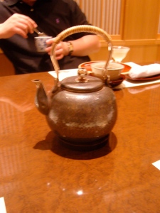 The out of focus tea pot 